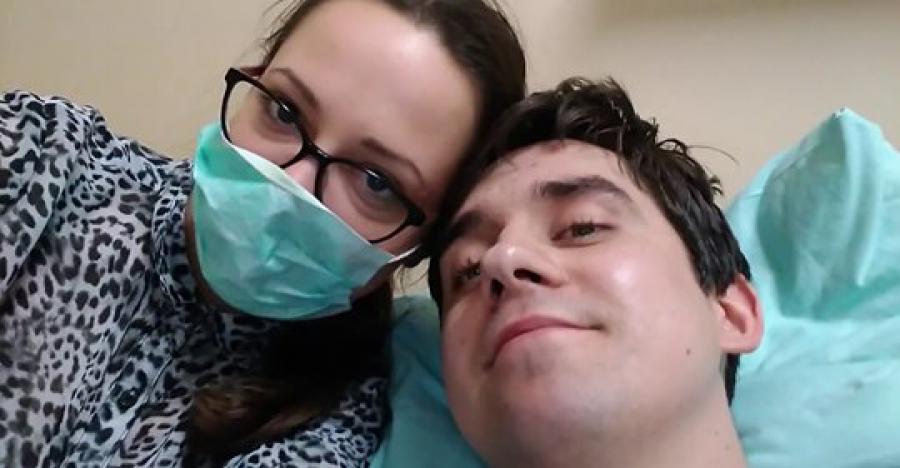 Nazywam się Dominik. Mam 27 lat i jedno marzenie: znów normalnie żyć