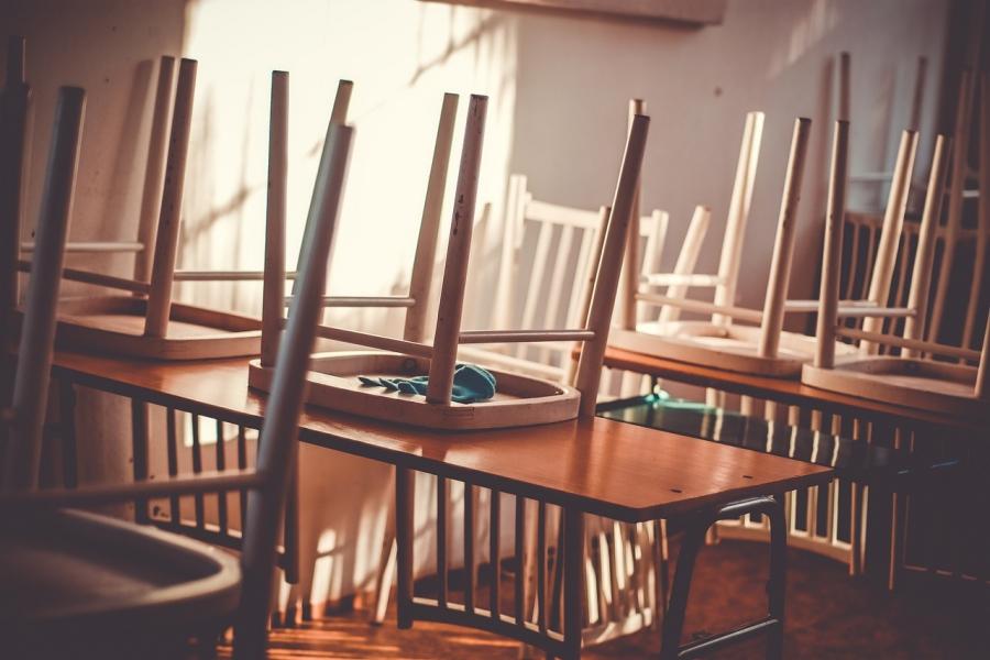 Szkoła w Brudzicach do likwidacji, bo dwóch radnych się pomyliło?