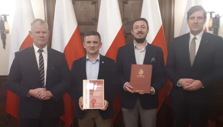 Prezes Pawelec odebrał Złoty Certyfikat Polskiego Związku Piłki Nożnej
