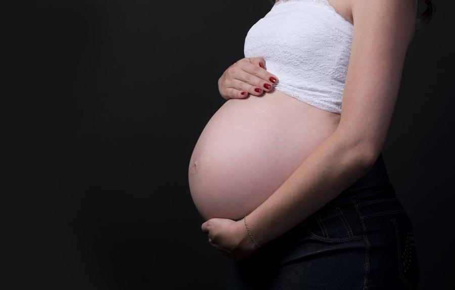 Pijana 33-letnia matka została wypisana ze szpitala. W stanie dobrym