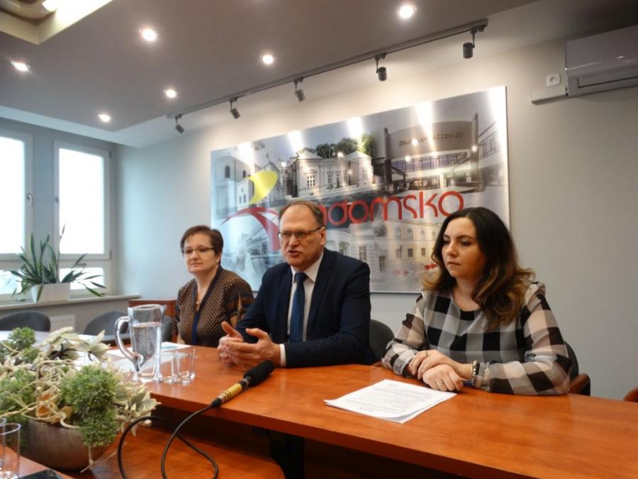Prezydent pyta: chcecie walki ze smogiem pieniędzmi z BO?