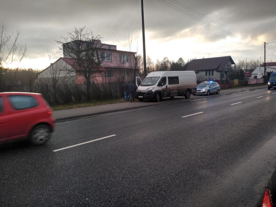 Nietrzeźwy kierowca citroena zawracał na Słowackiego w Kamieńsku