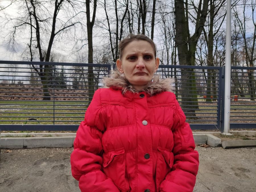 Wiceminister Wójcik jedzie do matki, której sąd odebrał 11 dzieci