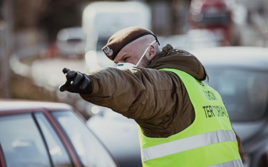 [KORONAWIRUS] Minister obrony zdecydował: wojsko pomoże policji