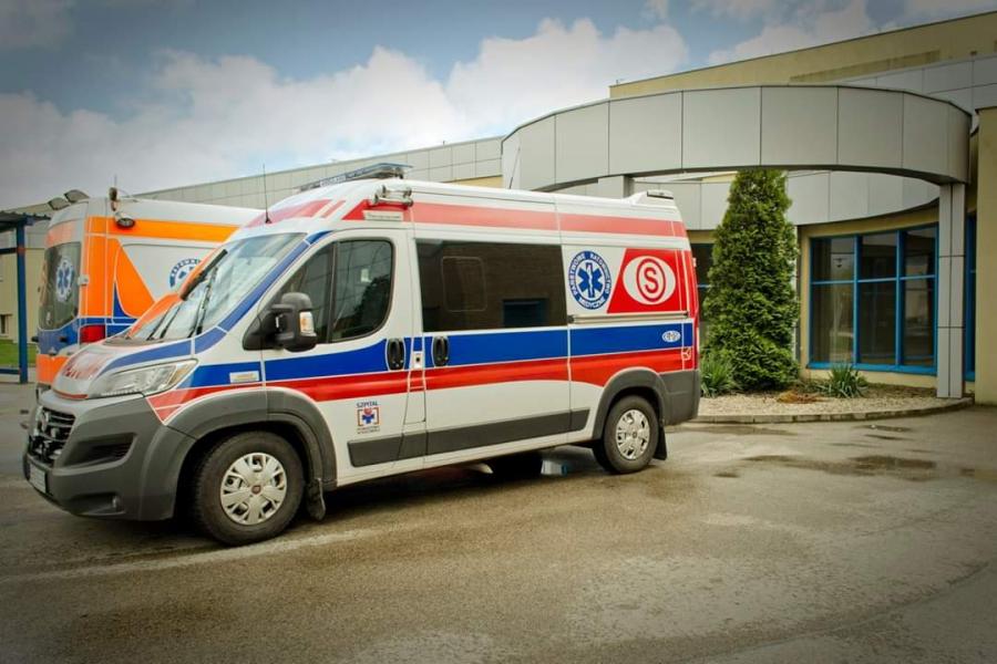 [KORONAWIRUS] Główne wejście do szpitala zamknięte