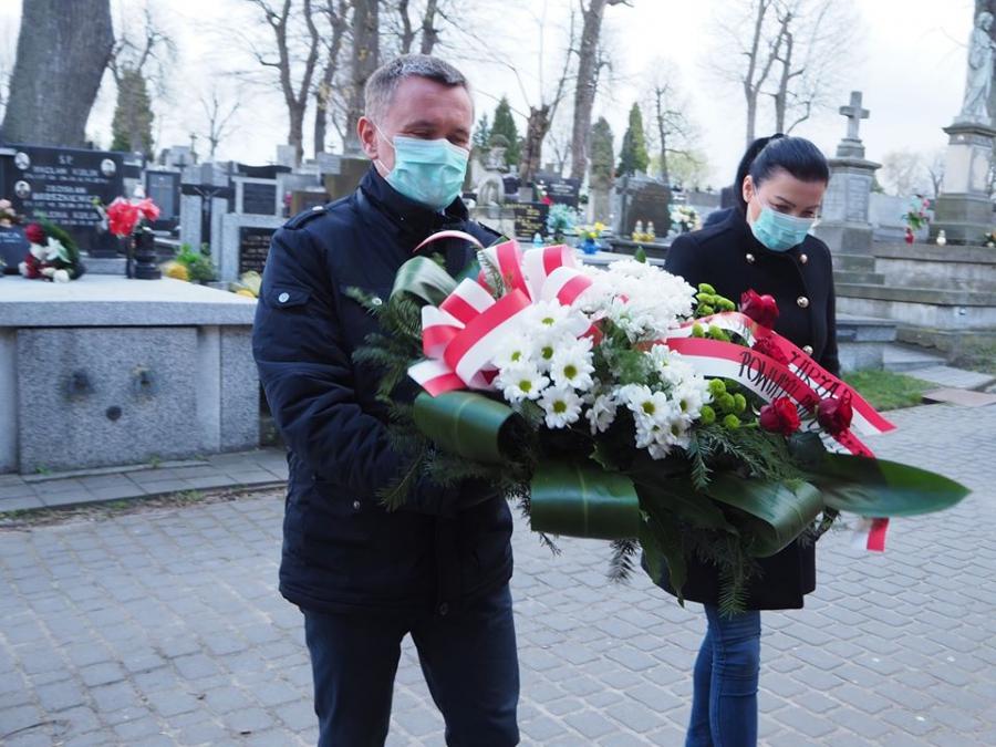 Władze powiatu oddały hołd ofiarom katyńskim