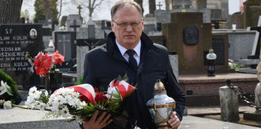 Prezydent Radomska oddał hołd oficerom zamordowanym w Katyniu