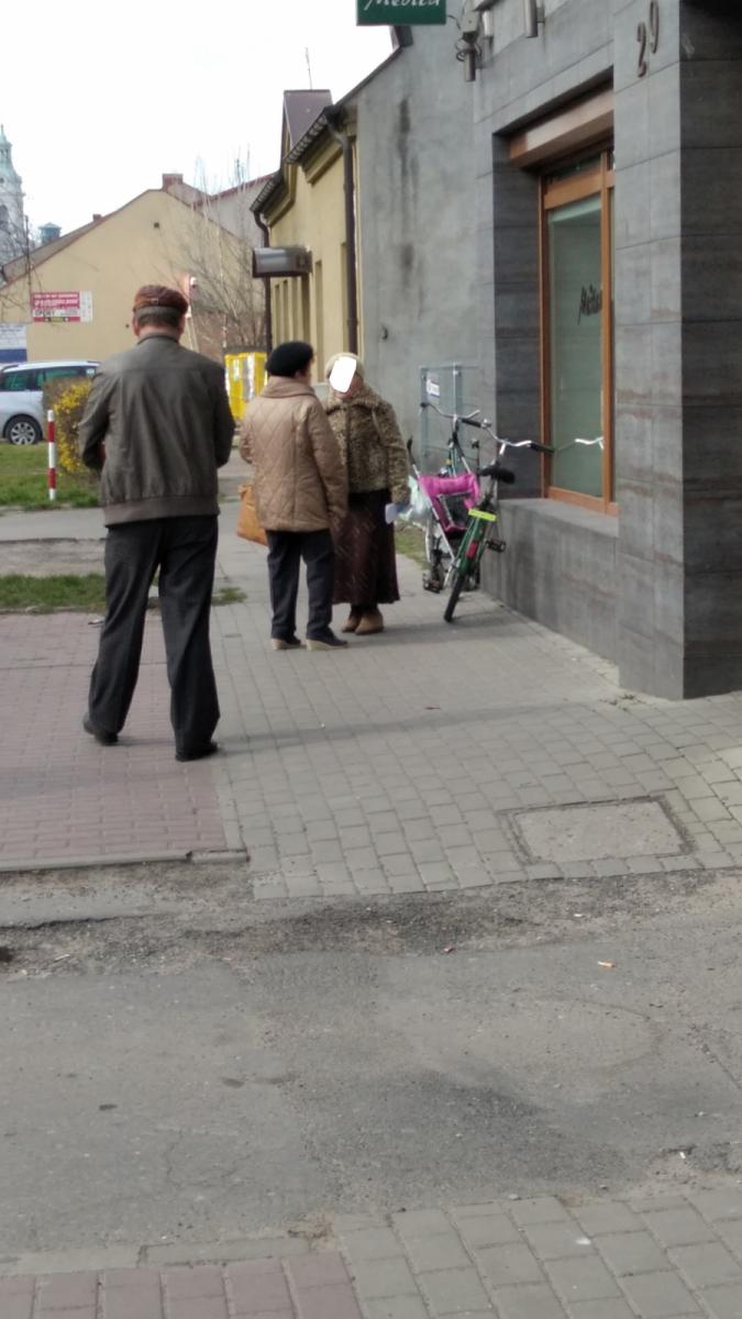 [KORONOWIRUS] Zmiany w „godzinach dla seniorów”