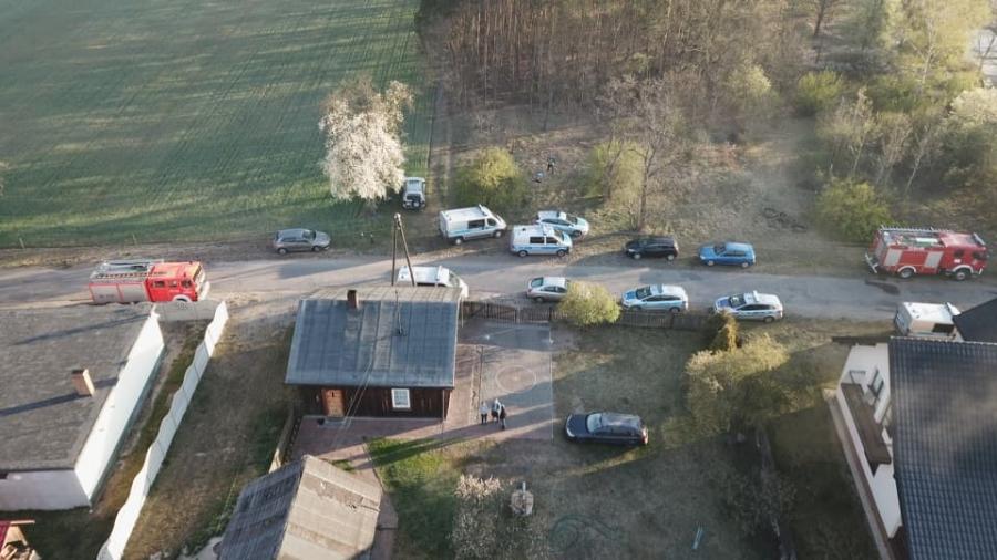 [FOTO] Kilkudziesięciu policjantów i strażaków szukało mieszkańca gm. Gidle