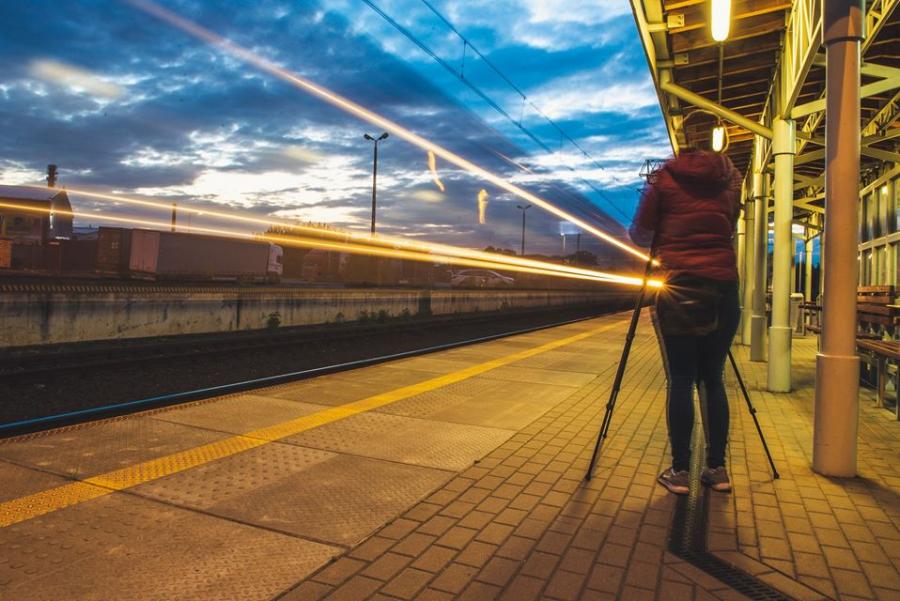 Radomsko wieczorową porą z fundacją foto Pozytyw
