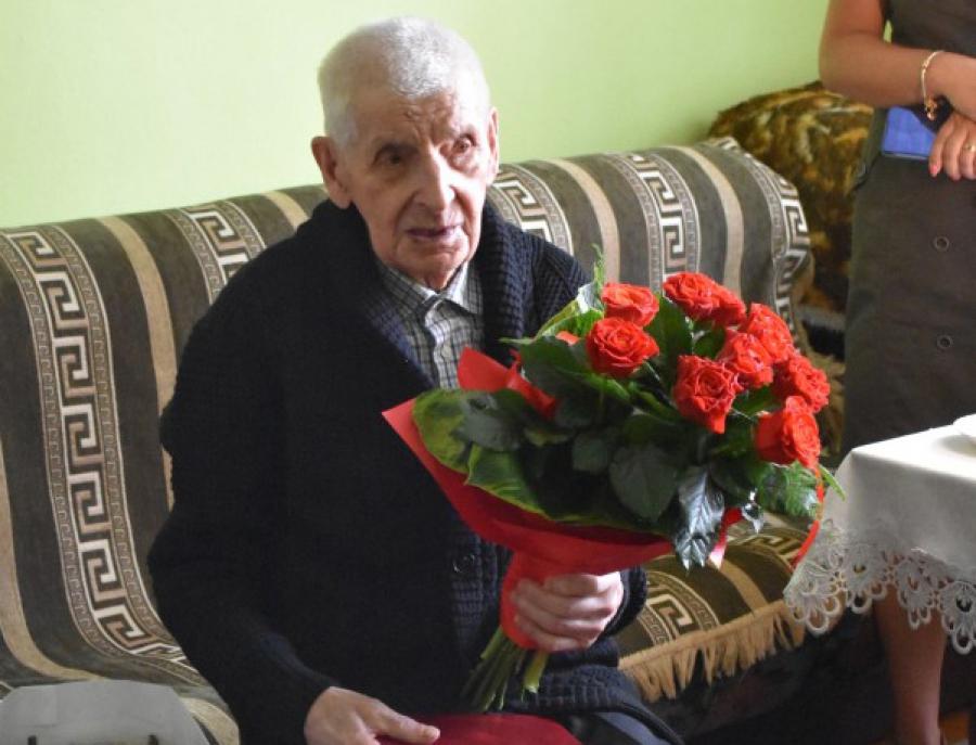 Pan Zygmunt Rozpończyk z Gorzędowa skończył 100 lat