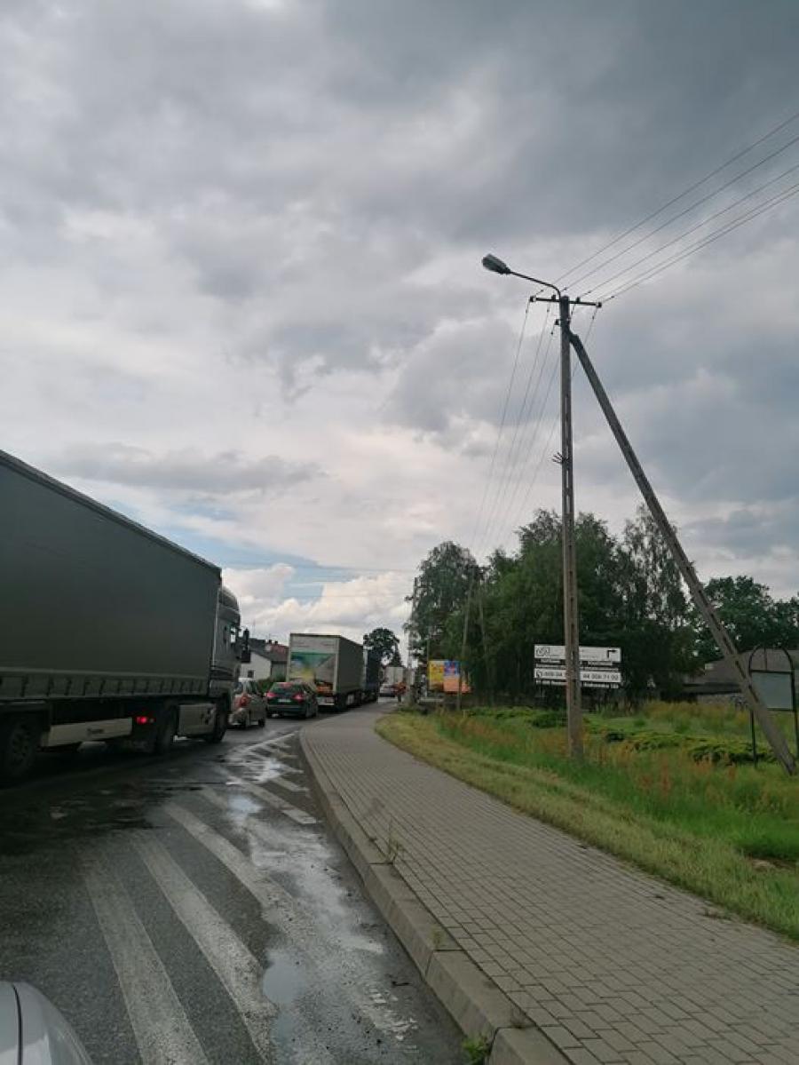 Zablokowana ul. Krakowska w Radomsku