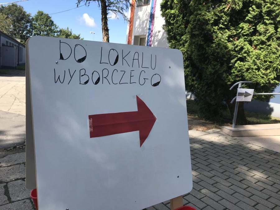Frekwencja na godz. 12: Radomsko 26,35 proc., powiat 24,79