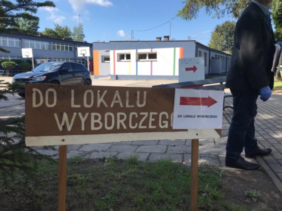 [Nieoficjalnie] Dane z 13 komisji w Radomsku: Duda 7249 głosów, Trzaskowski 6487