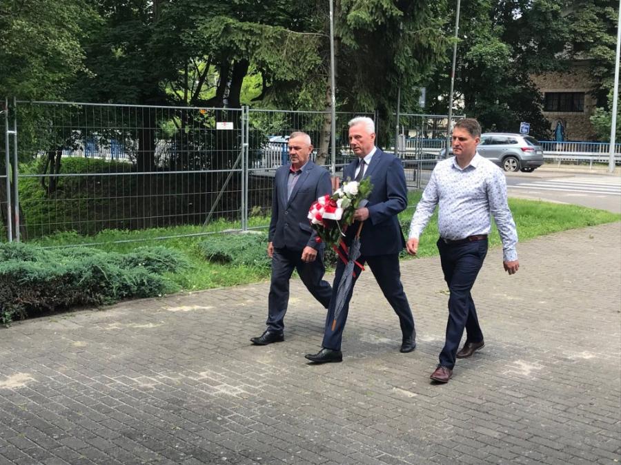 Przedbórz w niedzielę upamiętnił ofiary Rzezi Wołyńskiej
