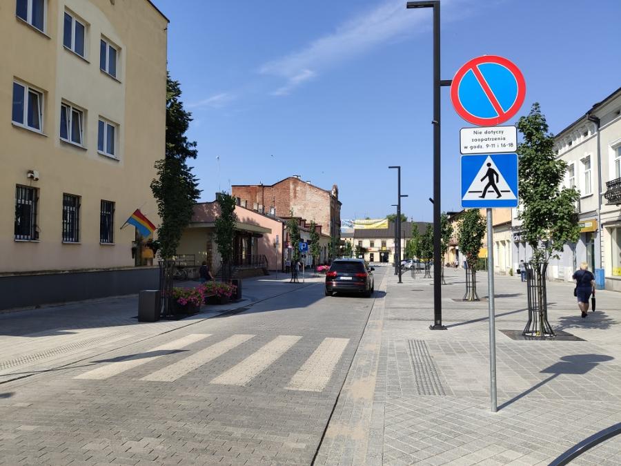 Właściciele kamienic przy Reymonta: zakaz postoju? To nas wykończy