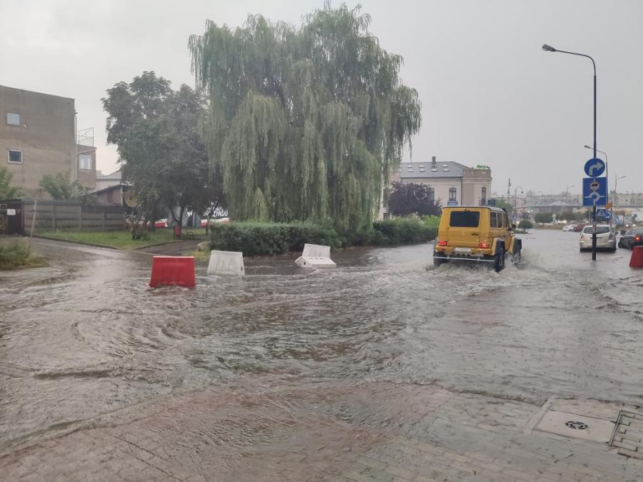 Radomszczańska straż pożarna: ulewa przeszła dosyć spokojnie