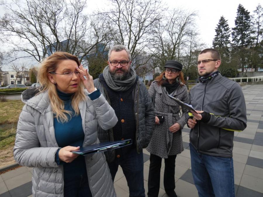 To już dzisiaj: Smogowy Okrągły Stół. Z prezydentem, poseł, starostą i politykami