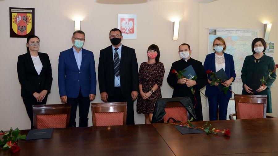 Pięcioro nowych nauczycieli mianowanych