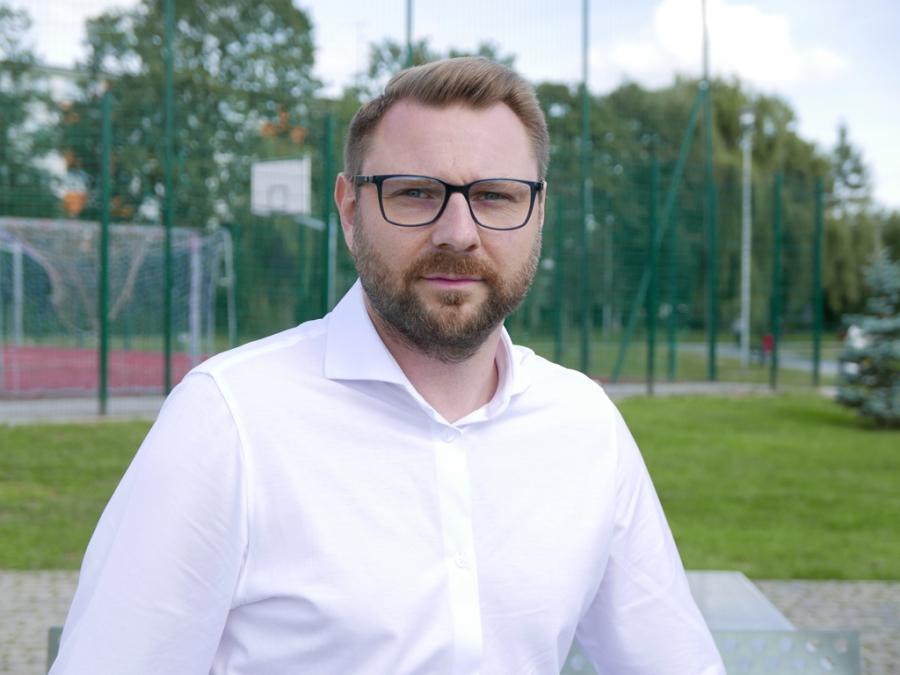 [Rozmowa] Lisowski: Kościół zawsze mówi, że nie chodzi o pieniądze. A jednak chodzi