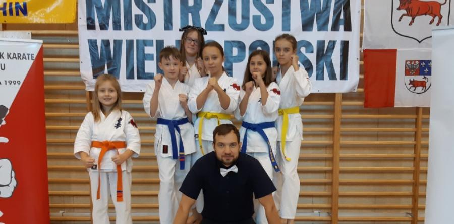 Sześć medali młodych karateków na mistrzostwach w Turku. To był udany turniej
