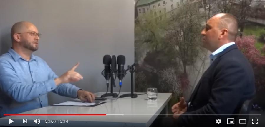 Gębicz: Czy jest pandemia? Nie wiem. Ale  jestem przeciw maseczkom [OGLĄDAJ]
