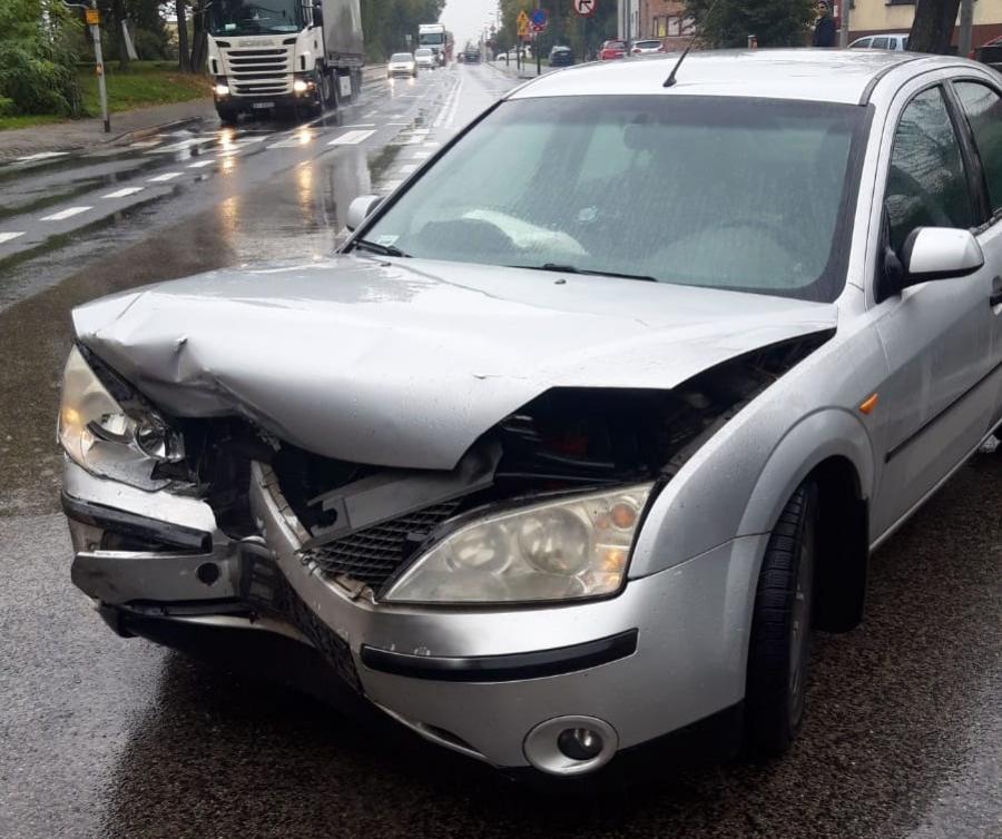 Wypadek w Gorzędowie, wymuszenie na skrzyżowaniu Kościuszki z Narutowicza