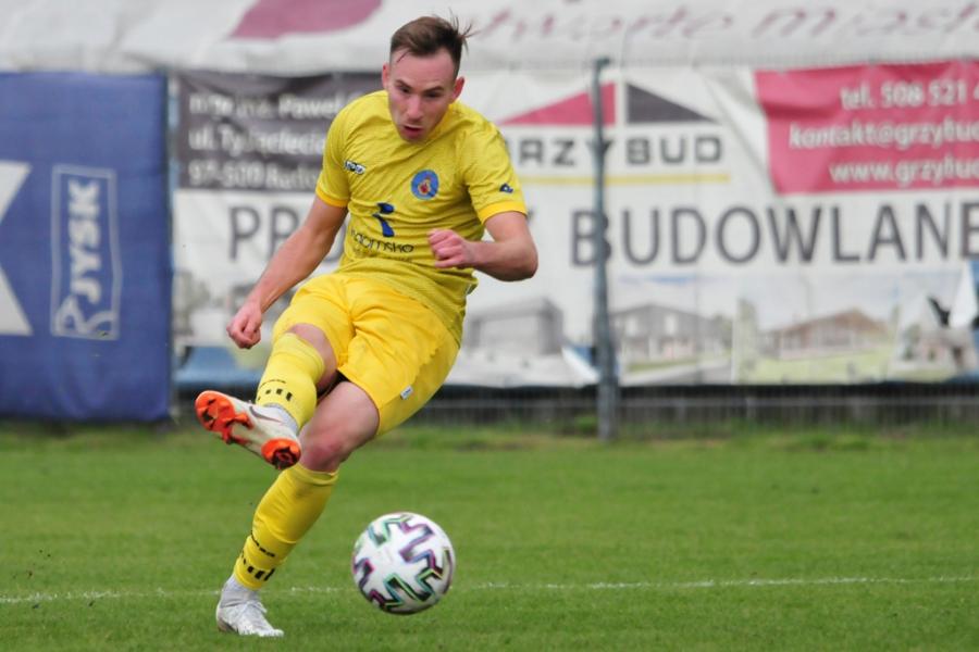 [Piłka nożna] RKS wygrał z beniaminkiem. W kolejnym tygodniu zagra 3 mecze w 7 dni