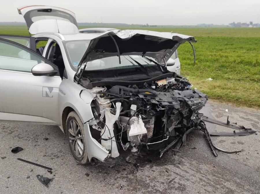 26-latek wymusił pierwszeństwo na skrzyżowaniu. 58-latka zjechała na pole