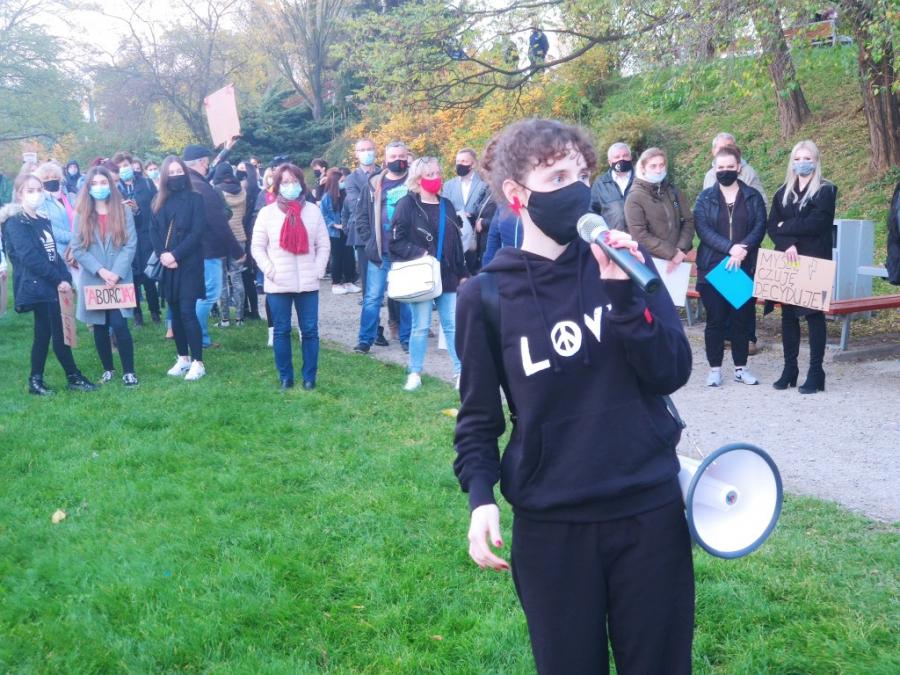 Młodzi znów zaprotestują. Kolejne spotkanie w parku Solidarności w piątek
