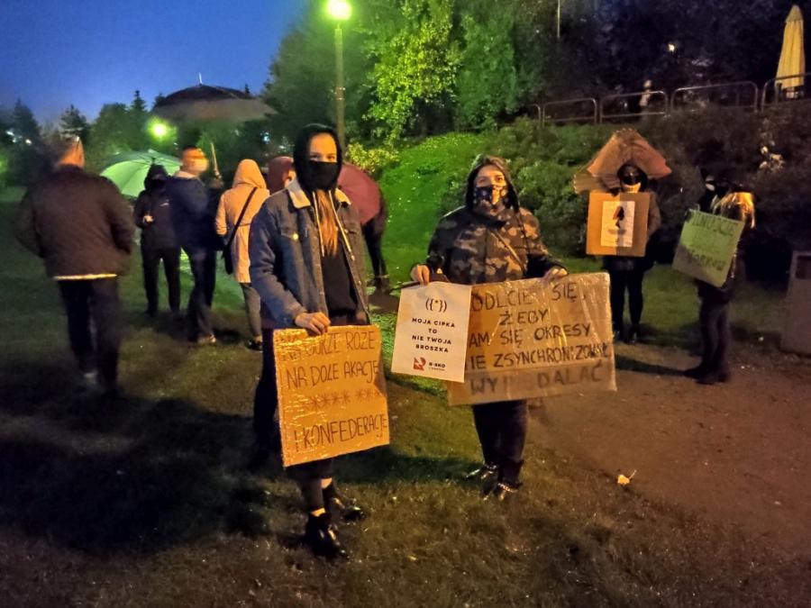 Kolejny strajk w Radomsku. Zebrali się w parku Solidarności. Idą do poseł