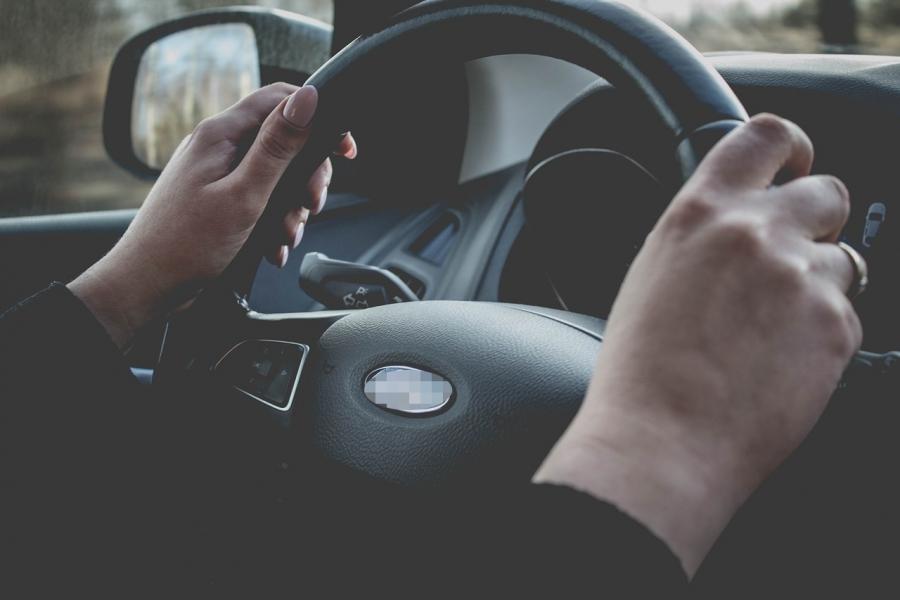 Kupiłeś auto z zagranicy? Nie zarejestrujesz go przez awarię CEPiK-a