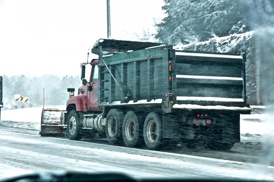 Kolejność odśnieżania: kiedy pług przyjedzie na twoją ulicę? Sprawdź, który jesteś w kolejce