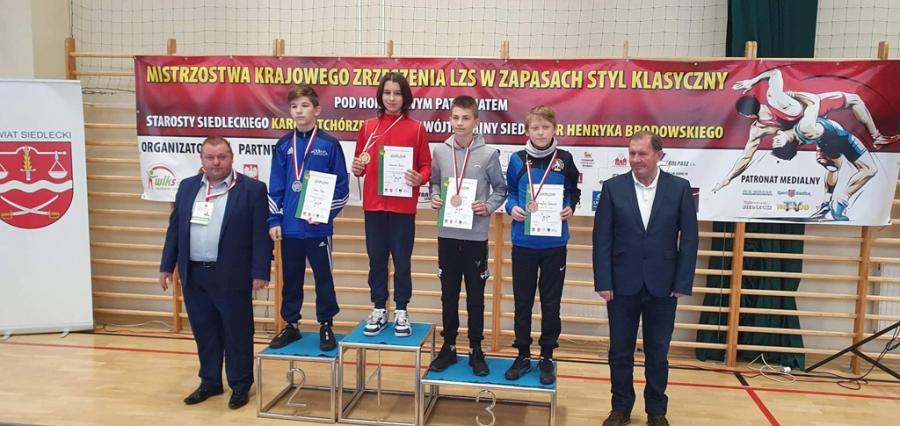 [Zapasy] Radomszczańscy zawodnicy zdobyli w Siedlcach pięć medali