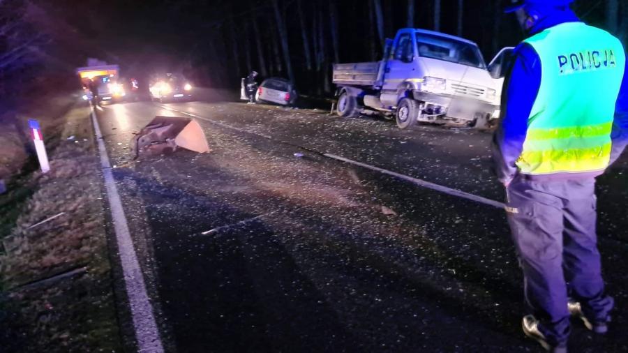 Bilans trzech wypadków: dwóch mężczyzn trafiło do szpitali