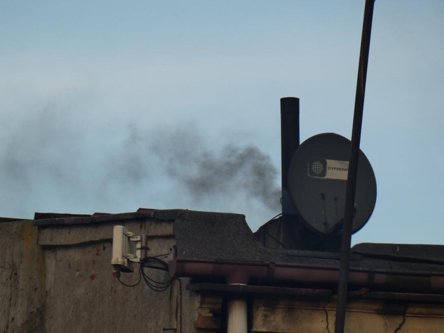 Jak inni walczą ze smogiem  Dwa miliony na likwidację kopciuchów. Ale nie u nas