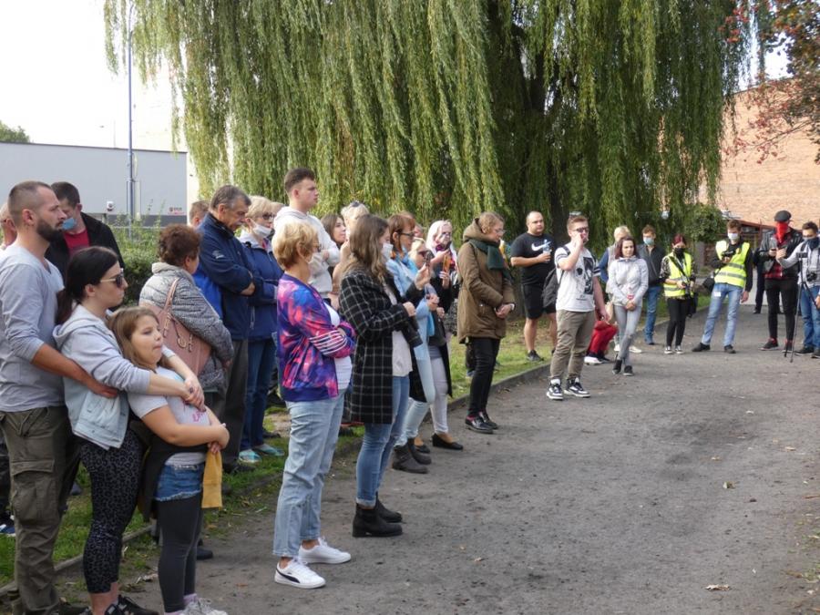 Strachy antyszczepionkowców. „Trzeba przyznać, że ich narracja zwycięża. Potrzebna kampania