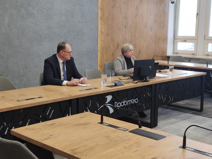 „Radomsko bez smogu” - prezydent daje miliony na wymianę kopciuchów