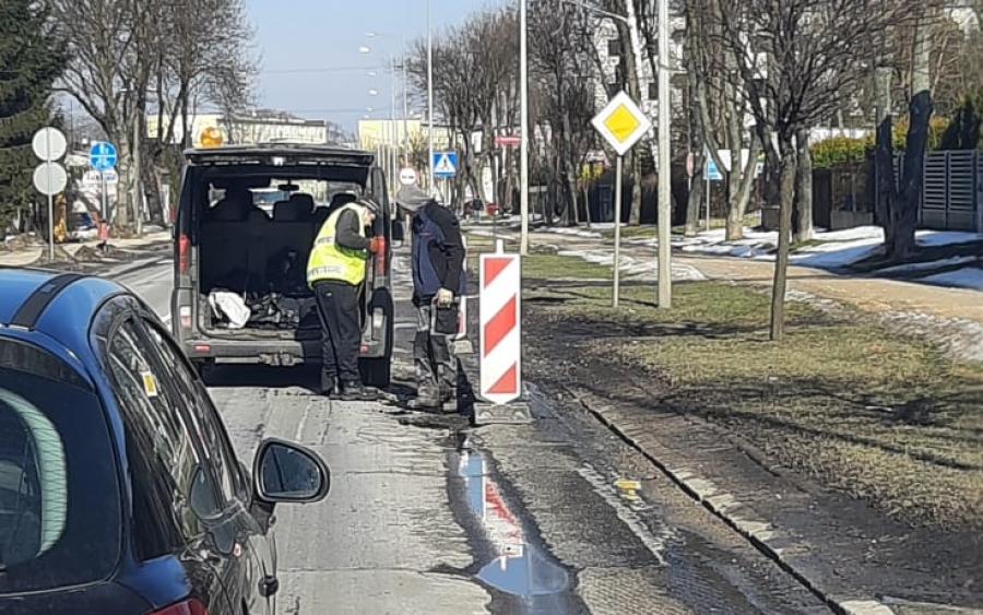 Zalewski: jedna wytrzyma dwa tygodnie, druga dwa dni, trzecia dwie godziny