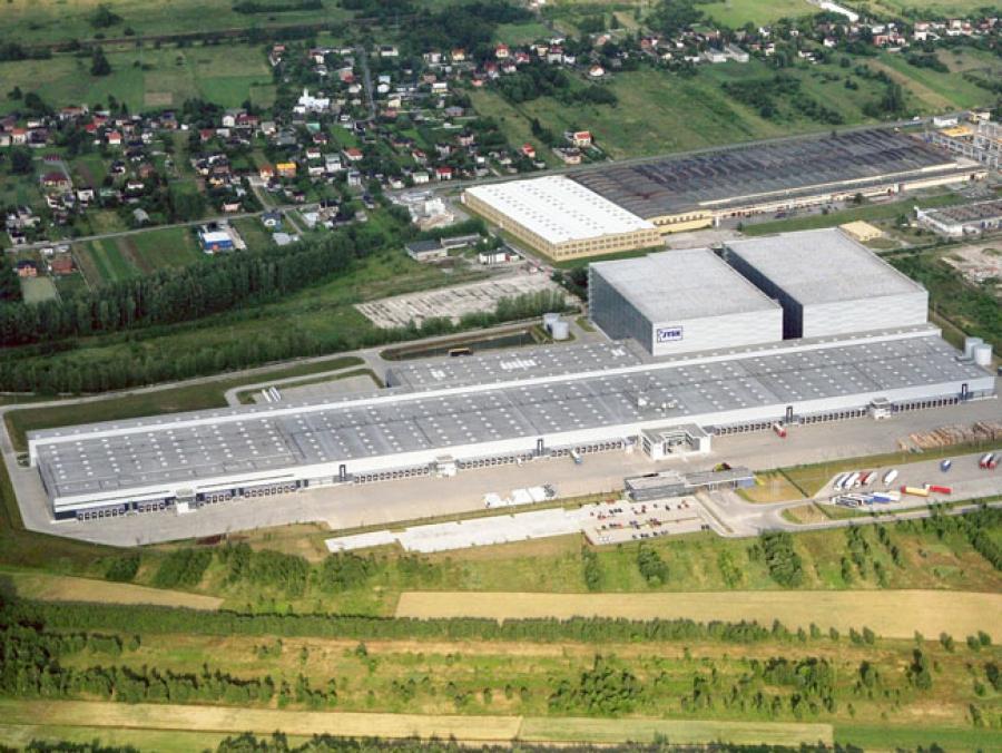 W środę nad ranem pracownica fabryki tektury uległa wypadkowi