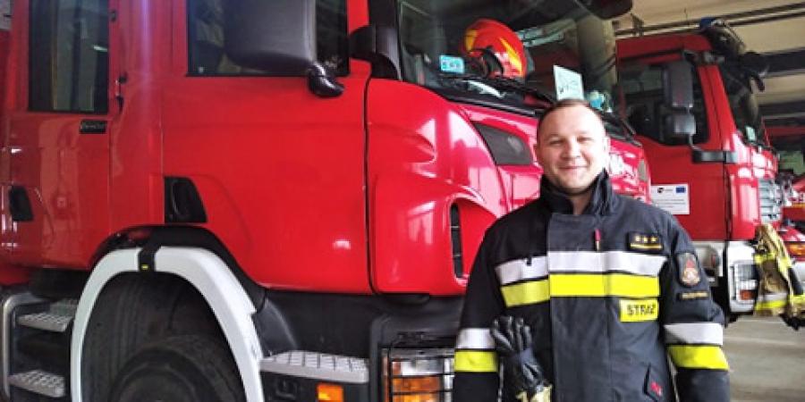 120 minut - czas na uratowanie człowieka - mówi Marcin Kapuściński, strażak