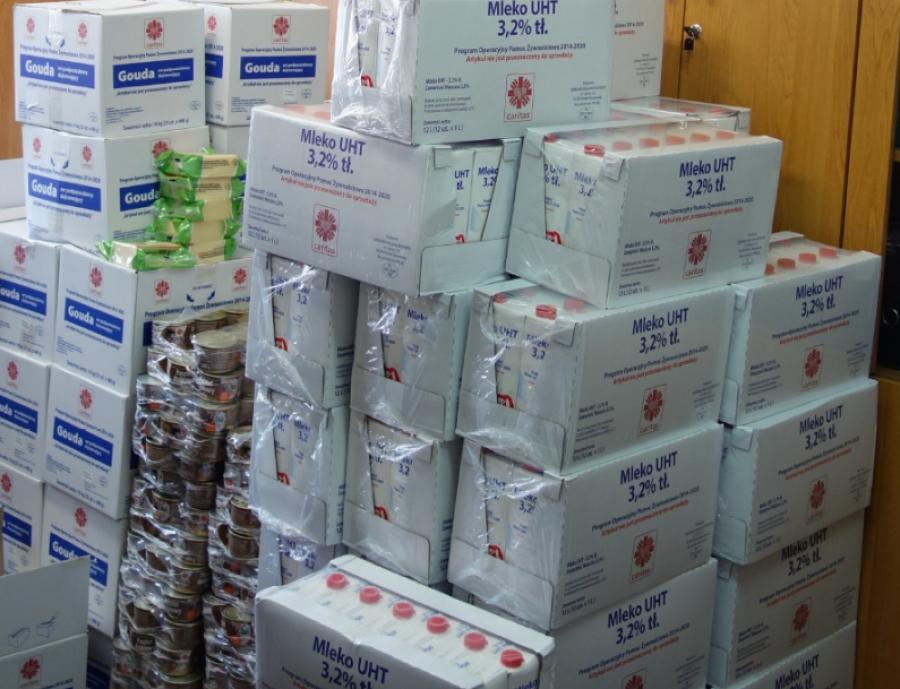 390 paczek przekazał Caritas potrzebującym w gminie Wielgomłyny
