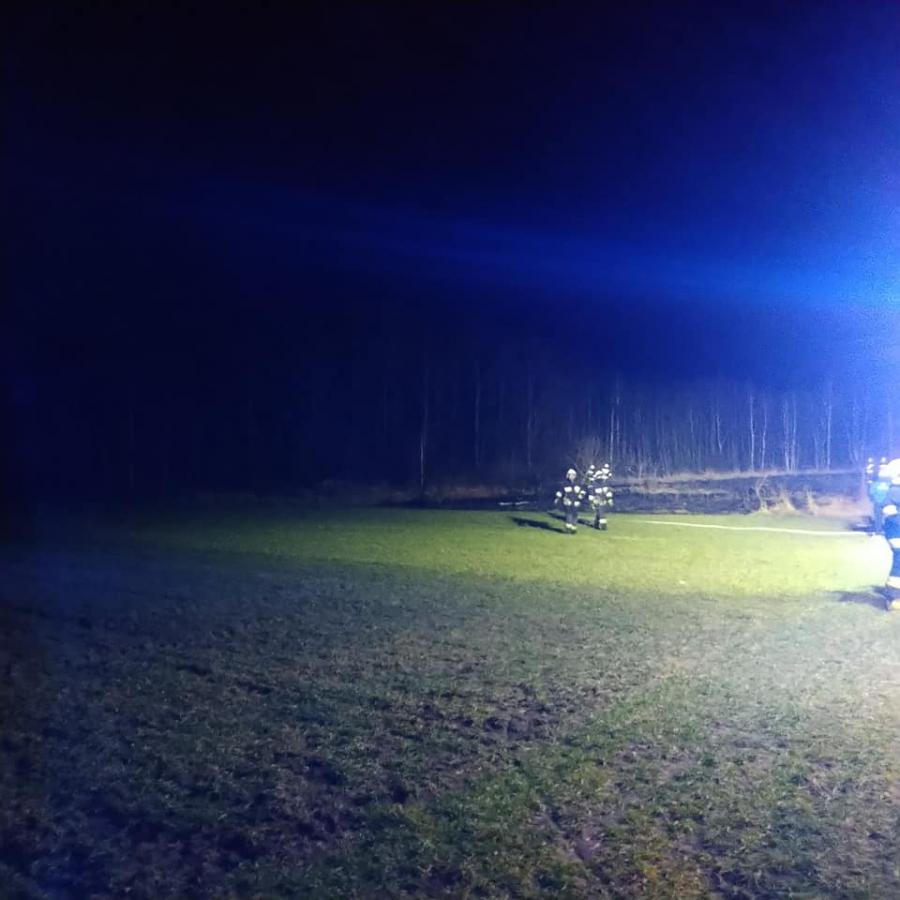 Pożar w Myśliwczowie Kolonii. Do akcji gaszenia włączyły się trzy jednostki straży