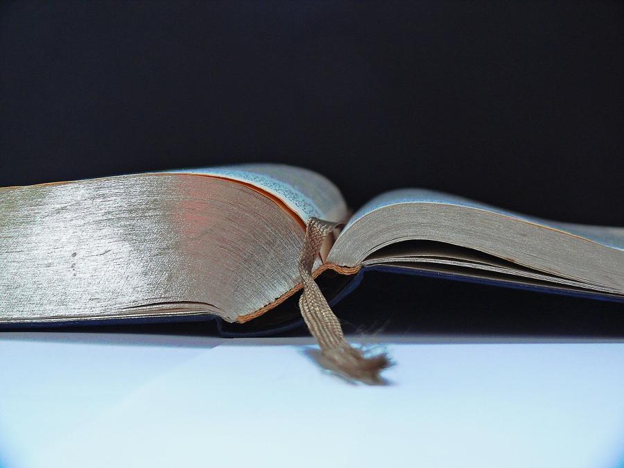 Ile dzieci chodzi na religię? Radny pyta zarząd powiatu, a my odpowiadamy… [DANE]