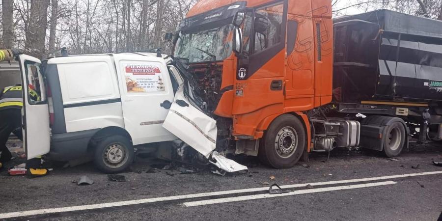 Wypadek w Granicach. Zginęło małżeństwo z Przedborza, właściciele jednej z piekarń