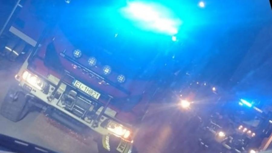 Pożar na ulicy Żeromskiego w Radomsku. Strażaków wezwał przechodzień