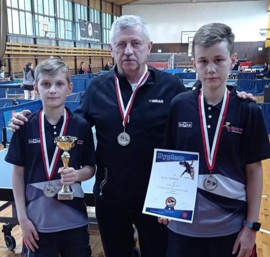 [Tenis stołowy] Sebastian Musiał i Kacper Cieciura jadą na mistrzostwa Polski w Dębicy