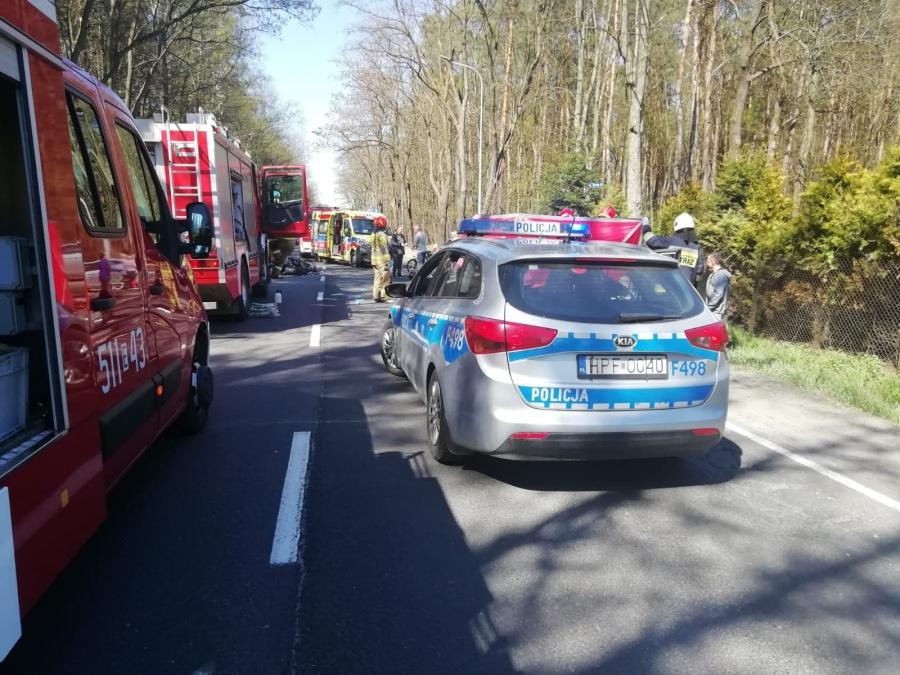 Nie żyje 19-letnia mieszkanka gm. Gomunice. Jechała z kolegą na motycklu