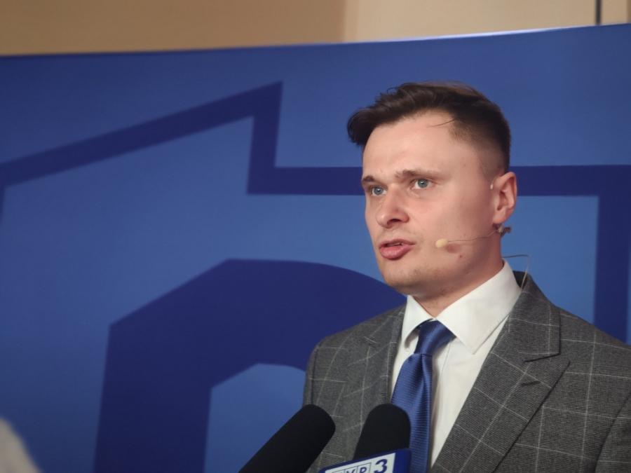 W Radomsku o sytuacji w rolnictwie. Konferencję zorganizował Krzysztof Ciecióra