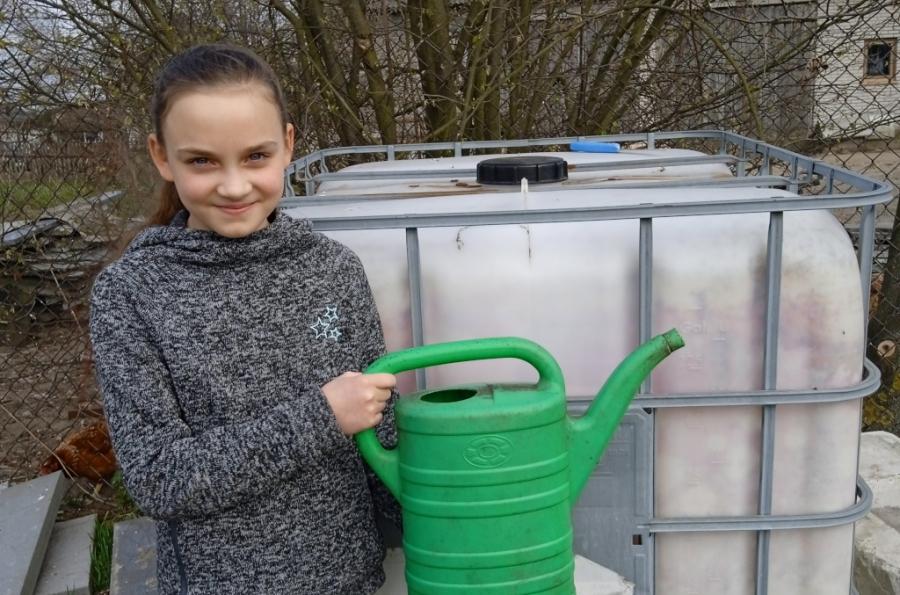 Uczniowie szukają wody. Nietypowy projekt edukacyjny w Rzejowicach